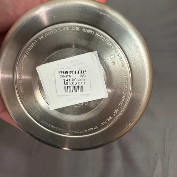 Stanley 40oz Jug - Picture 3 of 4